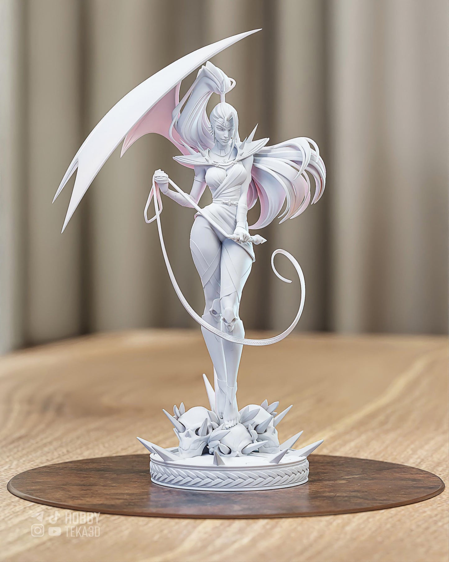 Winged Demon Sorceress Resin Statue and DIY Kit – Painted or Unpainted – 1/8 and 1/6 Scale – by Bulkamancers – Whip and Horns – photo 1