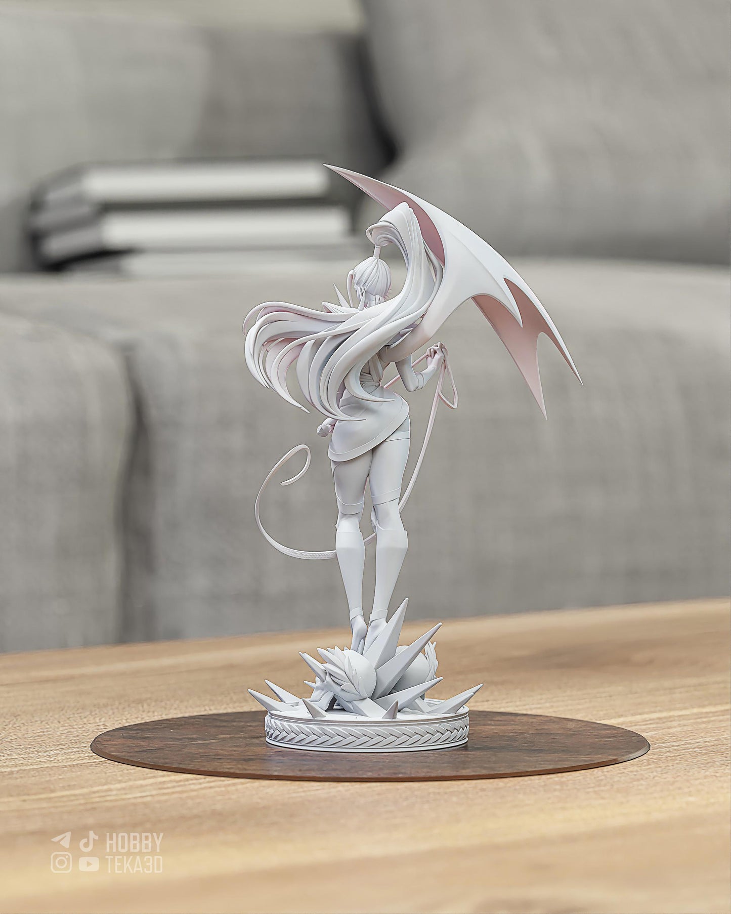 Winged Demon Sorceress Resin Statue and DIY Kit – Painted or Unpainted – 1/8 and 1/6 Scale – by Bulkamancers – Whip and Horns – photo 3