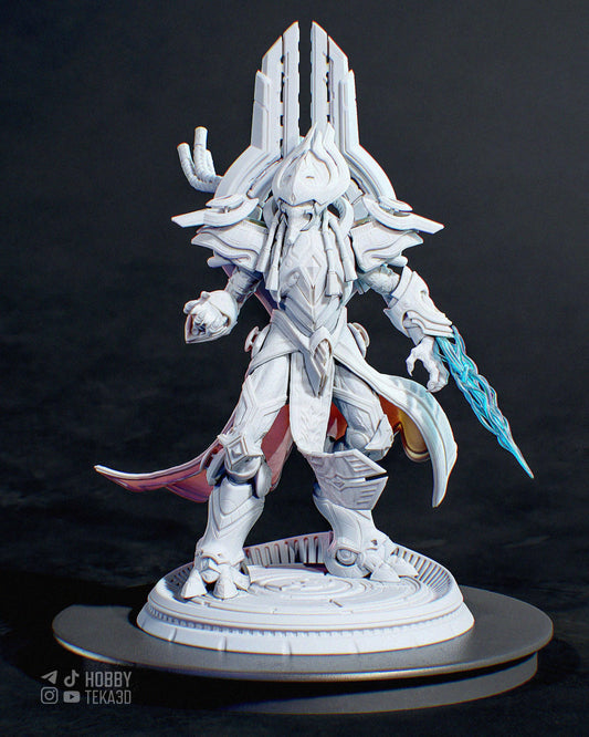 Sci Fi Alien Warrior Resin Statue and DIY Kit – Painted or Unpainted – 1/8 and 1/6 Scale – by Bulkamancers – Clear Blue Energy Blade – photo 1
