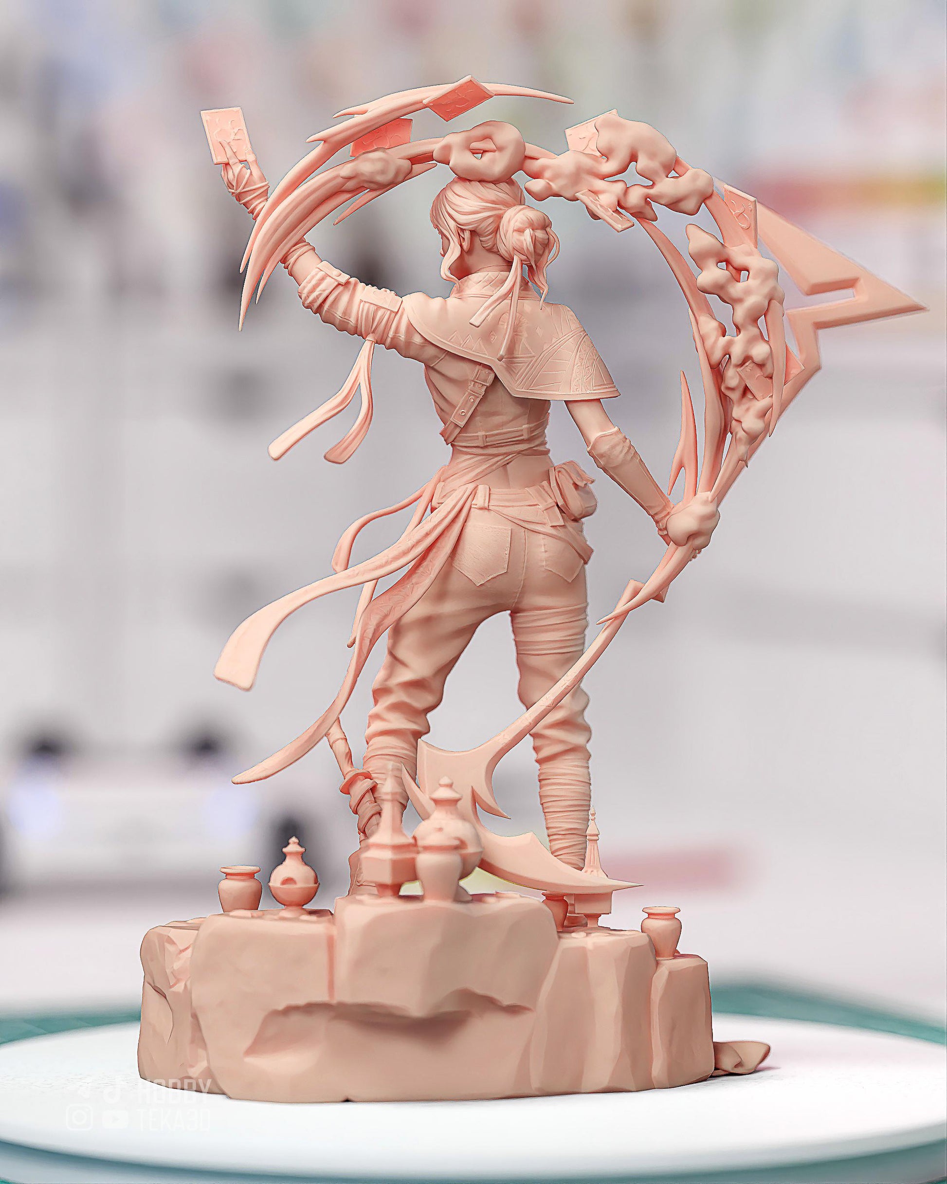 Mystic Card Mage Resin Statue and DIY Kit – Painted or Unpainted – 1/8 and 1/6 Scale – by Bulkamancer – Clear Gold Effects – photo 2